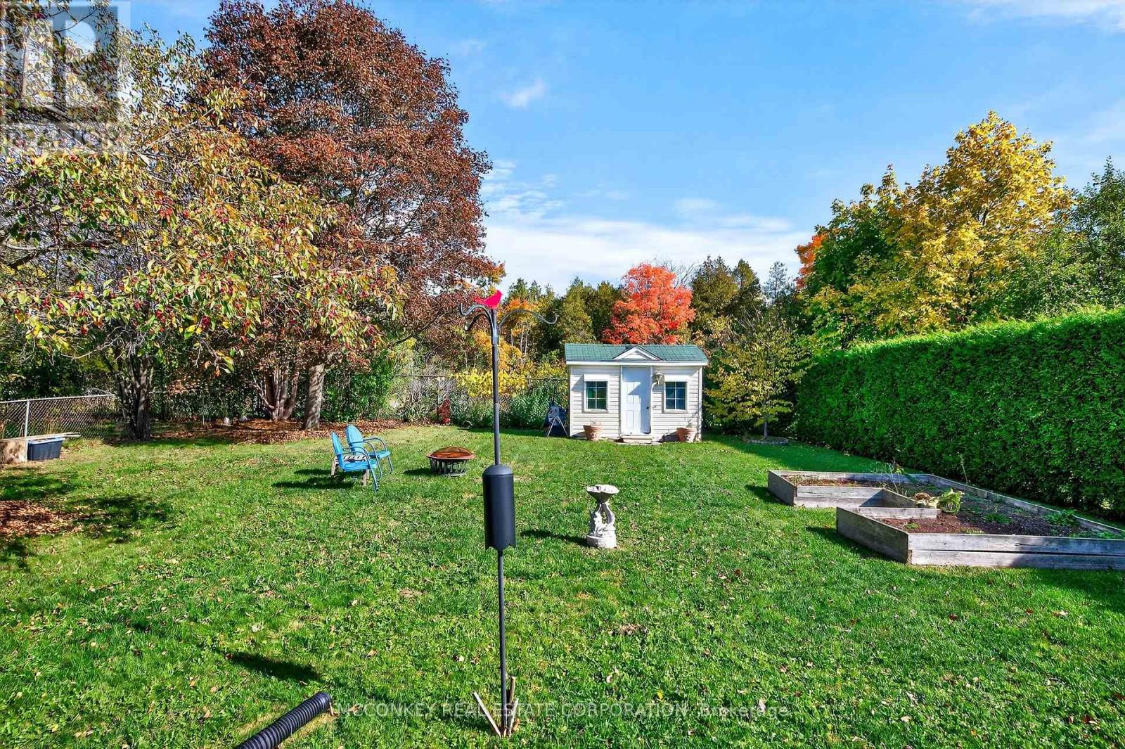 1216 Hilliard Street, Peterborough, Ontario  K9H 7H9 - Photo 4 - X12465586