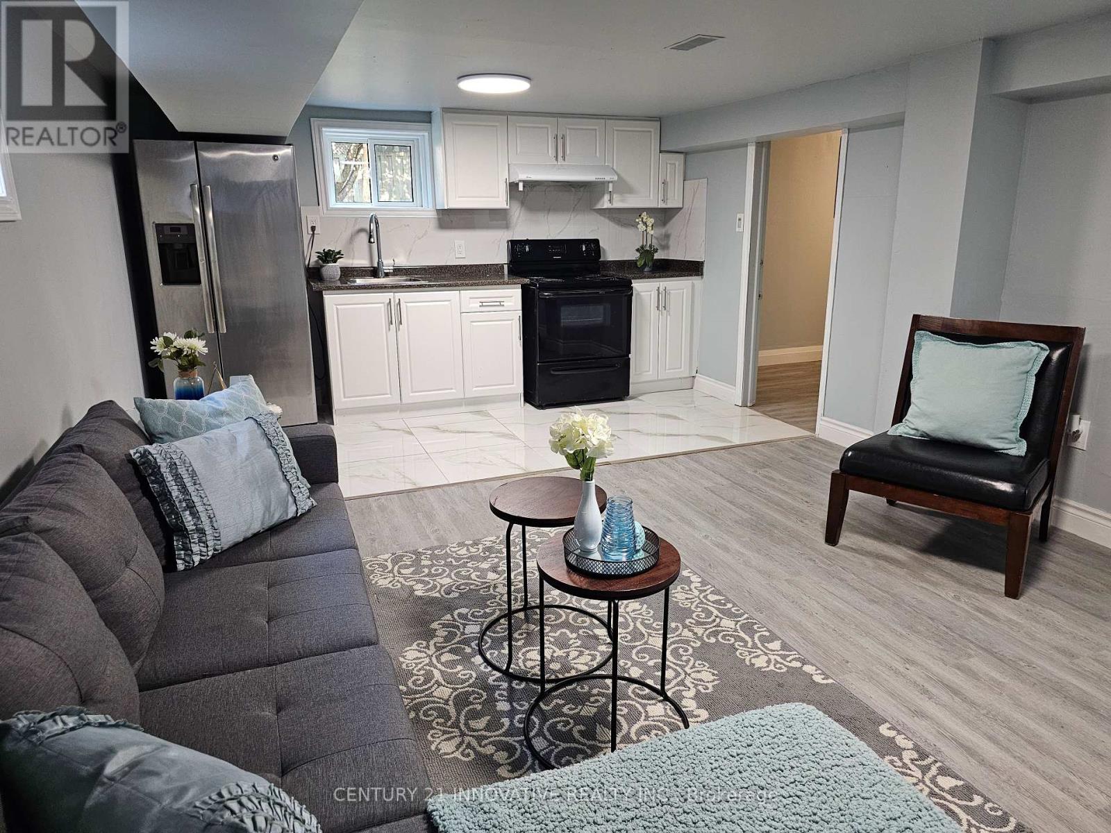 703 Midland Avenue, Toronto, Ontario  M1K 4E3 - Photo 13 - E12532752