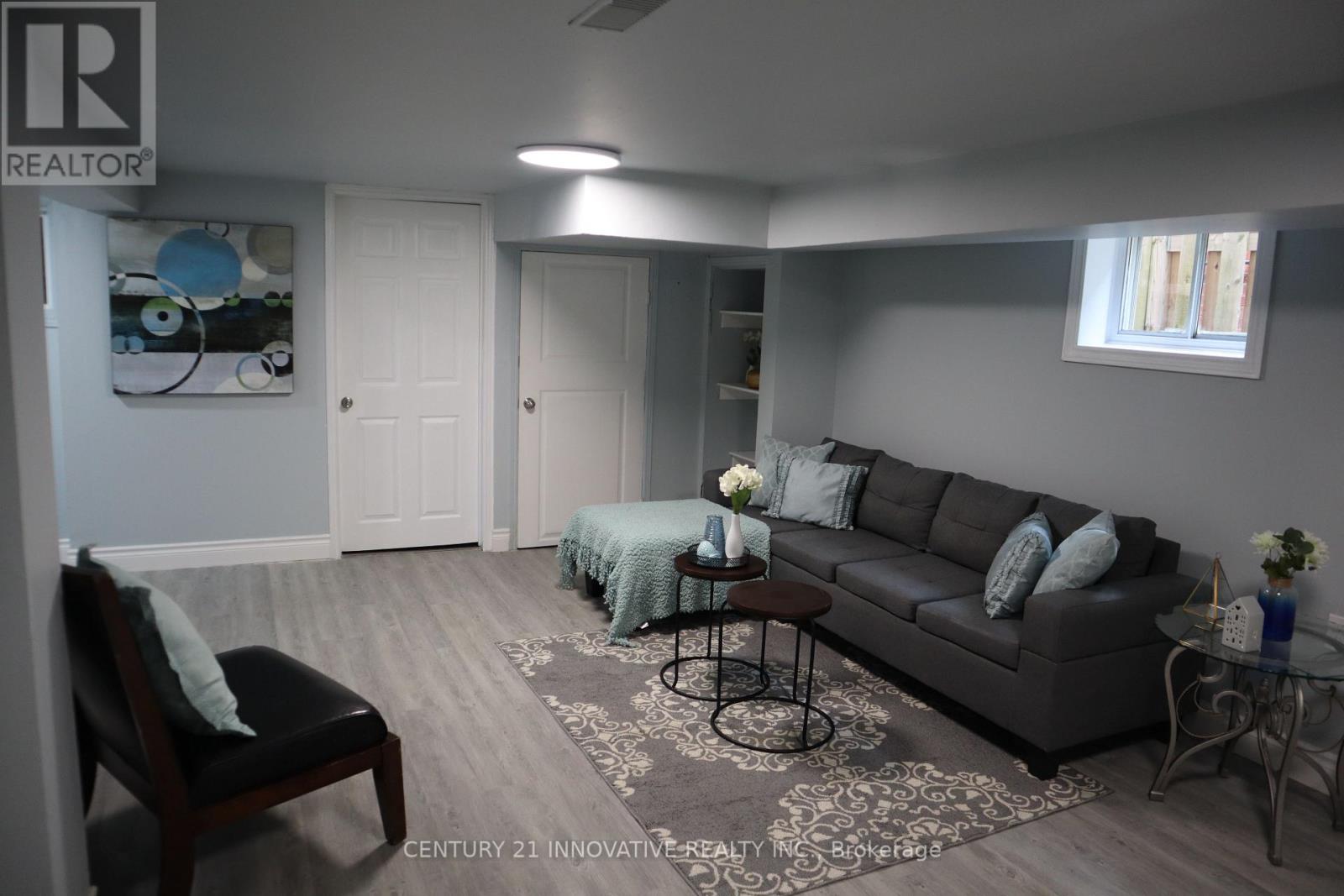 703 Midland Avenue, Toronto, Ontario  M1K 4E3 - Photo 14 - E12532752