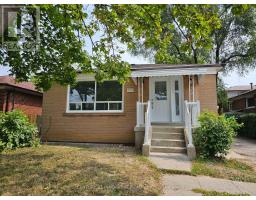 703 MIDLAND AVENUE, Toronto, Ontario