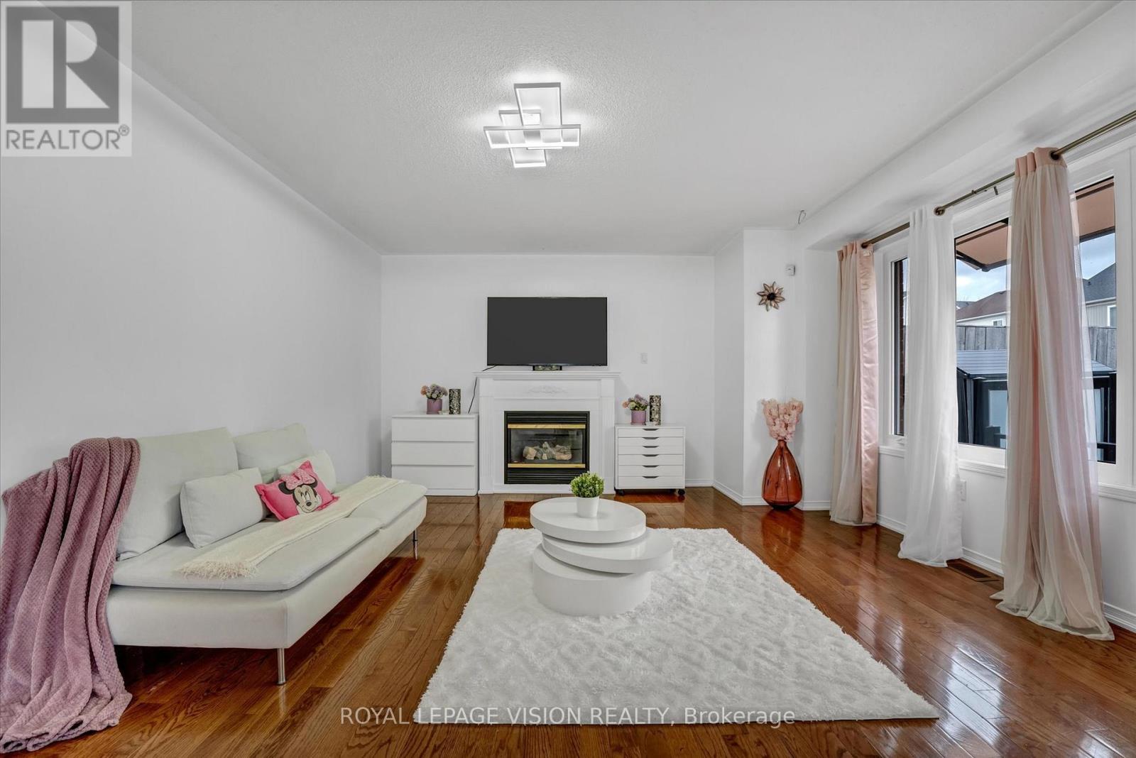 1330 Aldergrove Drive, Oshawa, Ontario  L1K 2Y6 - Photo 16 - E12532870