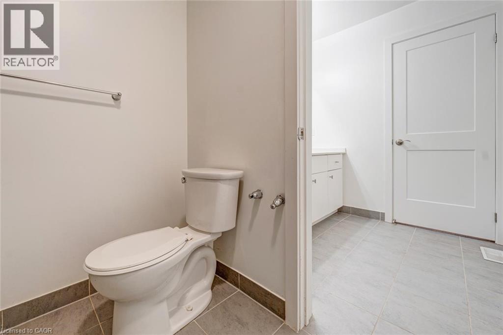 110 Fergus Avenue Unit# 40, Kitchener, Ontario  N2A 0K9 - Photo 39 - 40786857