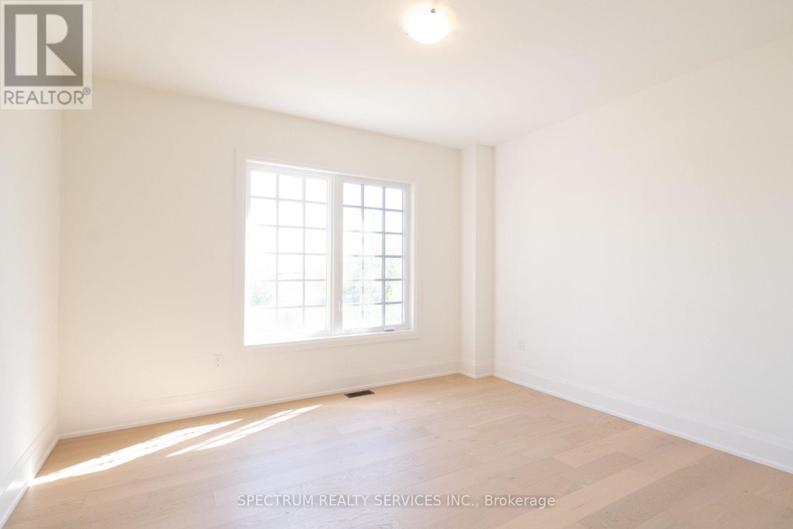 1010 Elgin Mills Road E, Richmond Hill, Ontario  L4S 1M4 - Photo 46 - N12532804