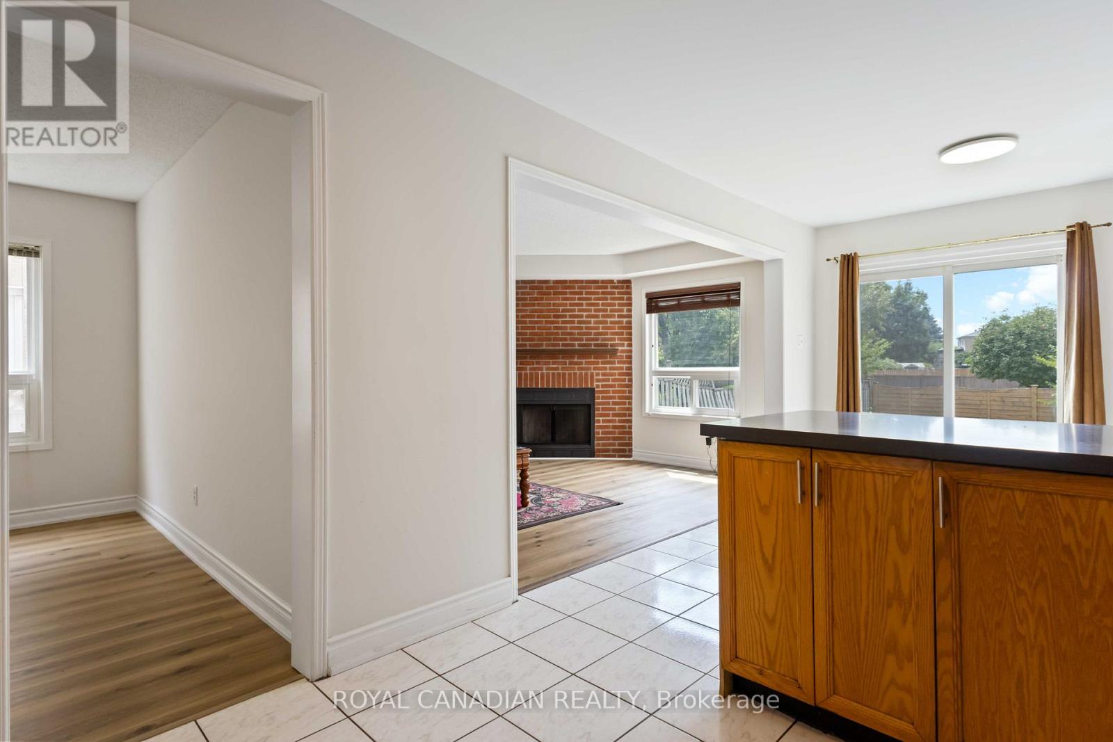 Upper - 107 Joycedale Street, Markham, Ontario  L3S 3J2 - Photo 12 - N12532852