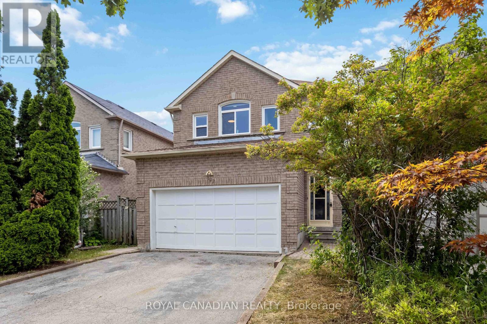 Upper - 107 Joycedale Street, Markham, Ontario  L3S 3J2 - Photo 3 - N12532852