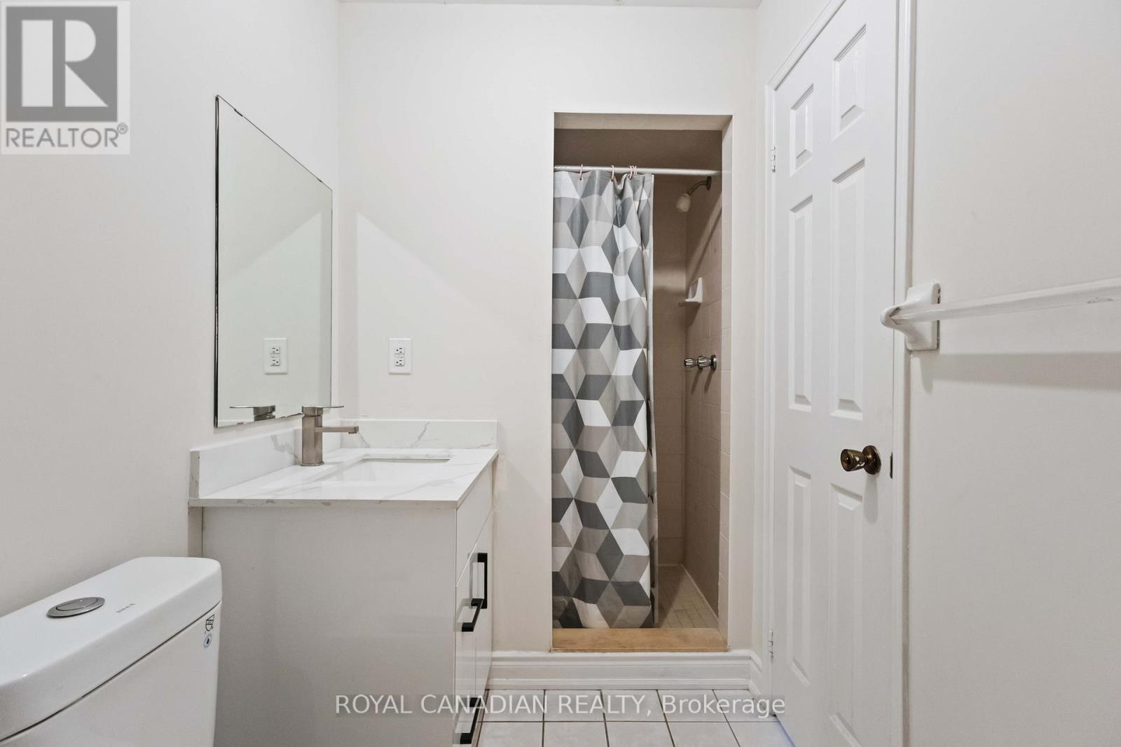 Upper - 107 Joycedale Street, Markham, Ontario  L3S 3J2 - Photo 36 - N12532852