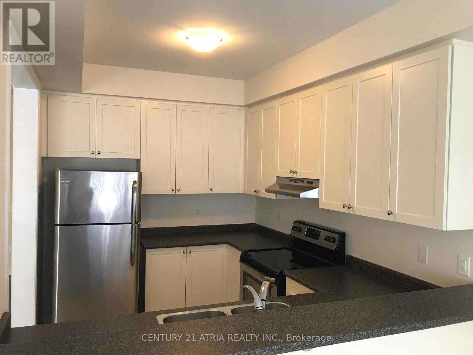 14 Sibbald Avenue, Markham, Ontario  L6C 0M9 - Photo 3 - N12532856