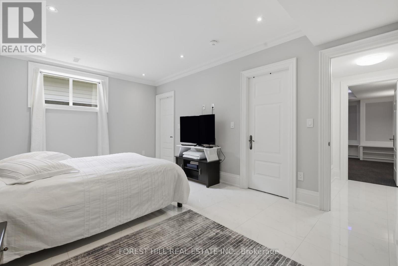 39 Patricia Drive E, King, Ontario  L7B 1H5 - Photo 42 - N12532862