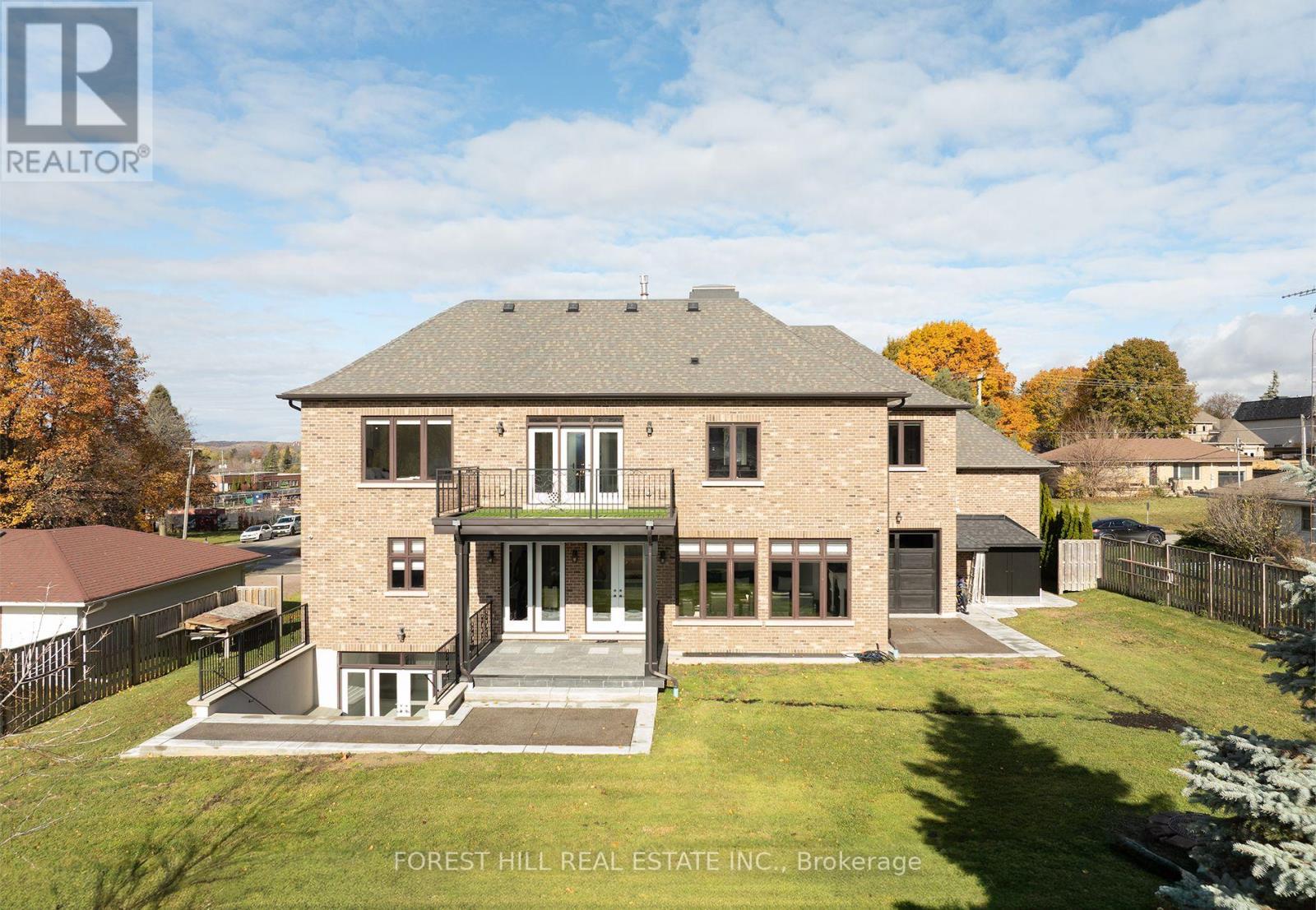 39 Patricia Drive E, King, Ontario  L7B 1H5 - Photo 47 - N12532862