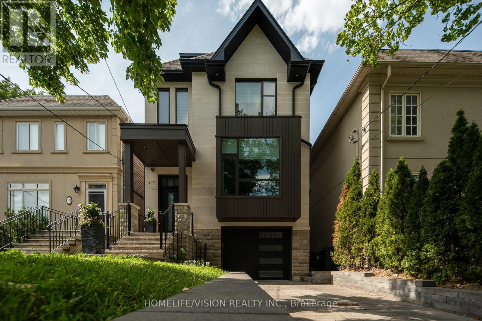 378 MANOR ROAD E, Toronto, Ontario