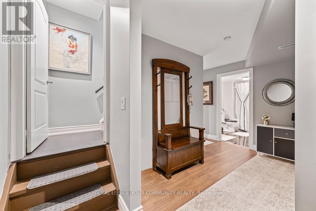 107 Westbury Court, Richmond Hill, Ontario  L4S 2L3 - Photo 24 - N12528740