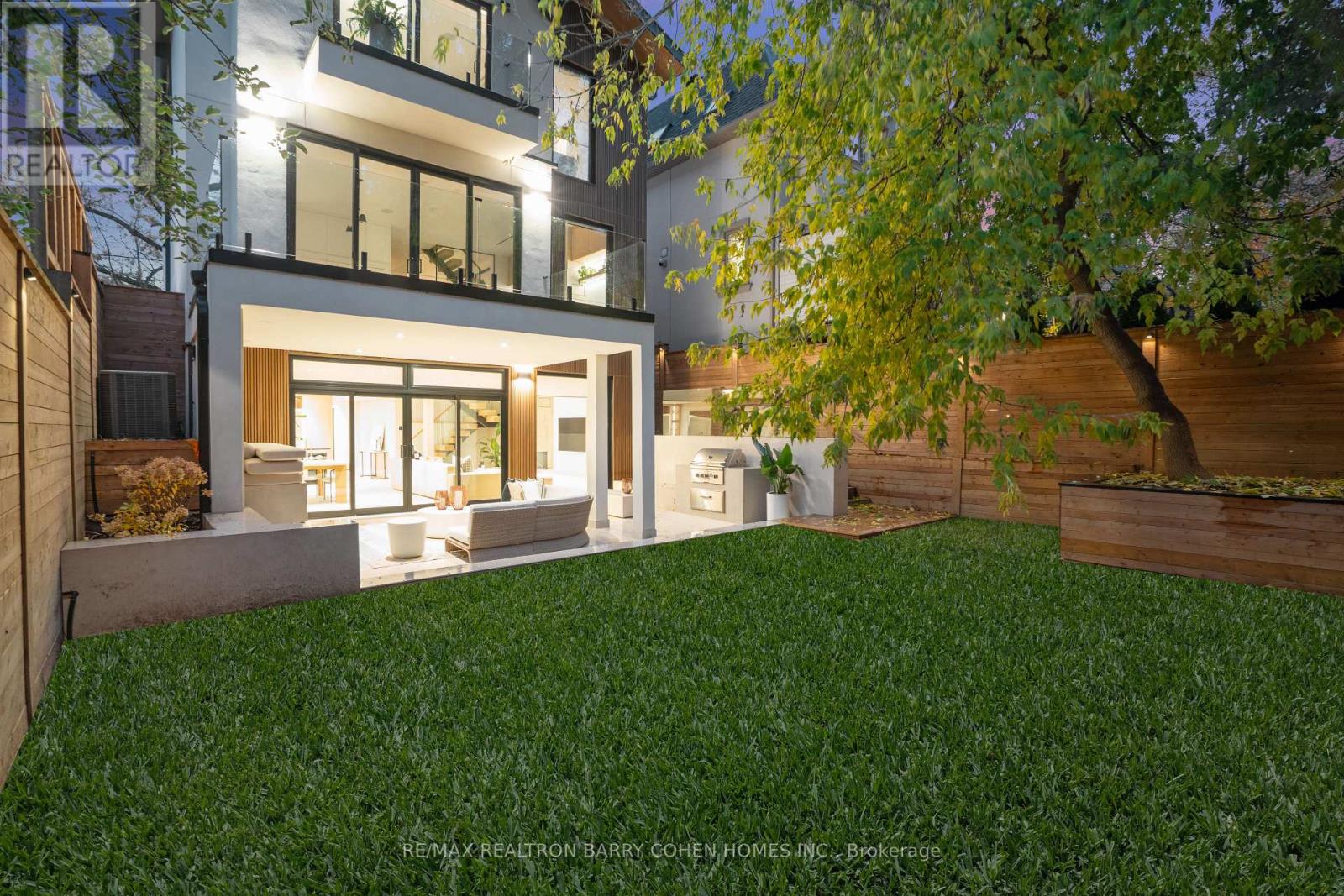 353 Broadway Avenue, Toronto, Ontario  M4P 1W8 - Photo 4 - C12485786