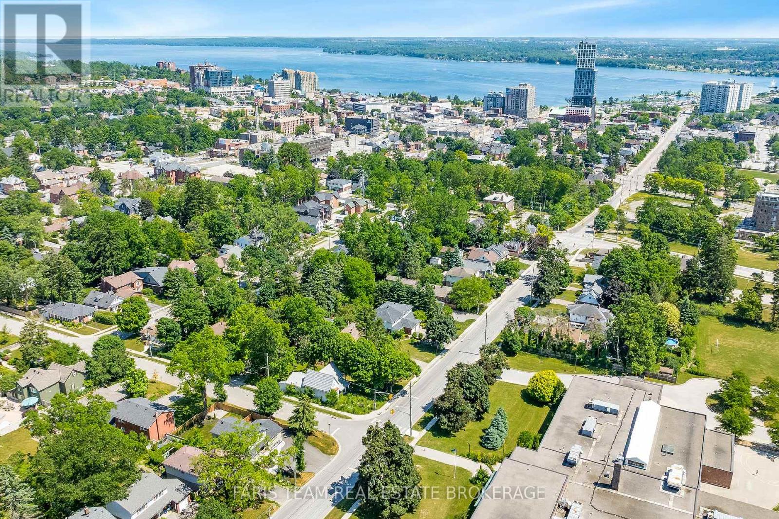 173 Toronto Street, Barrie, Ontario  L4N 1V6 - Photo 30 - S12532822