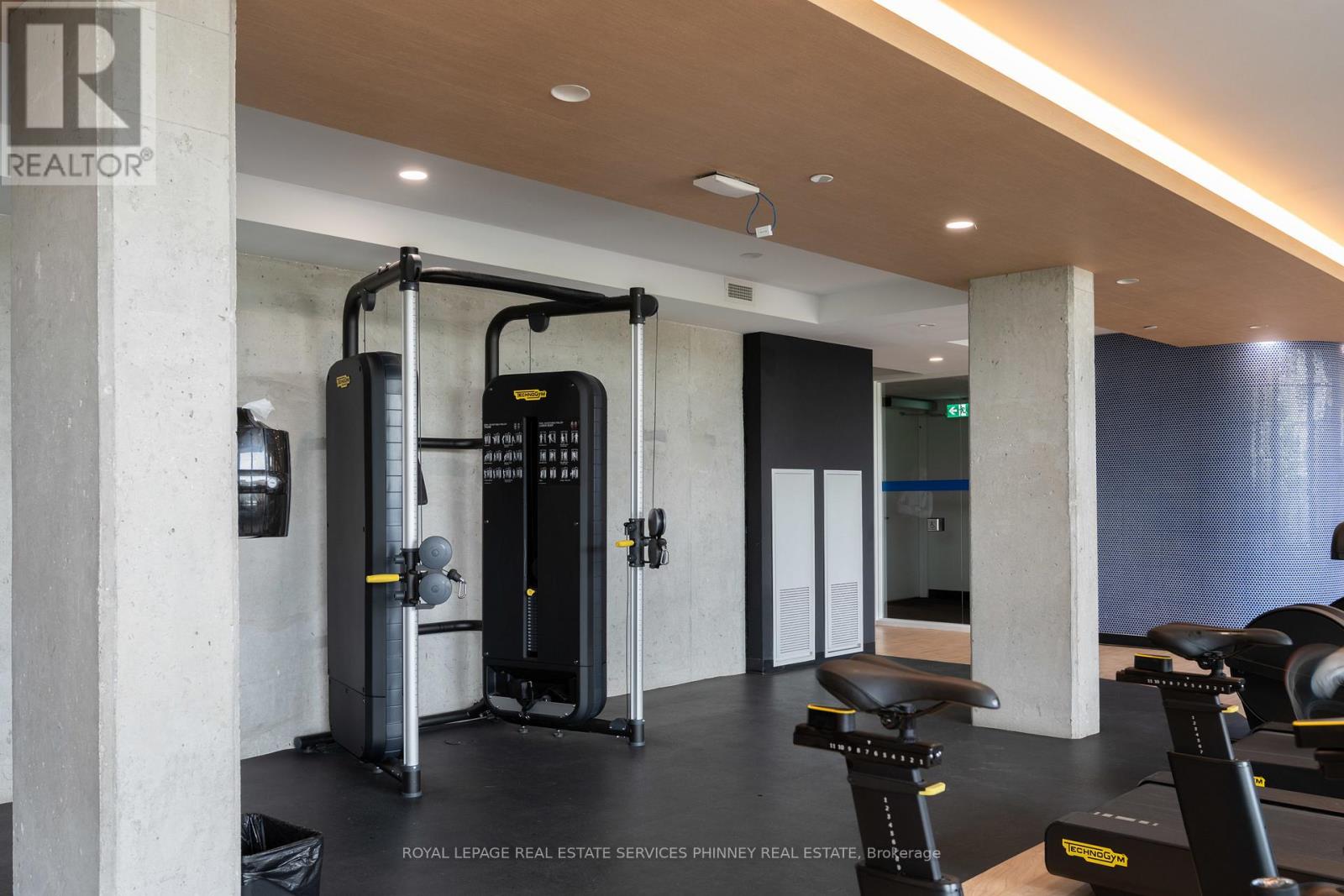 515 - 2720 Dundas Street W, Toronto, Ontario  M6P 0C3 - Photo 25 - W12532760