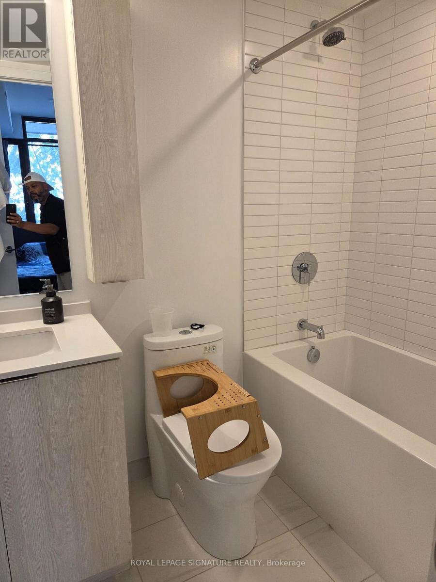 314 - 86 Dundas Street E, Mississauga, Ontario  L5A 1W4 - Photo 8 - W12532784