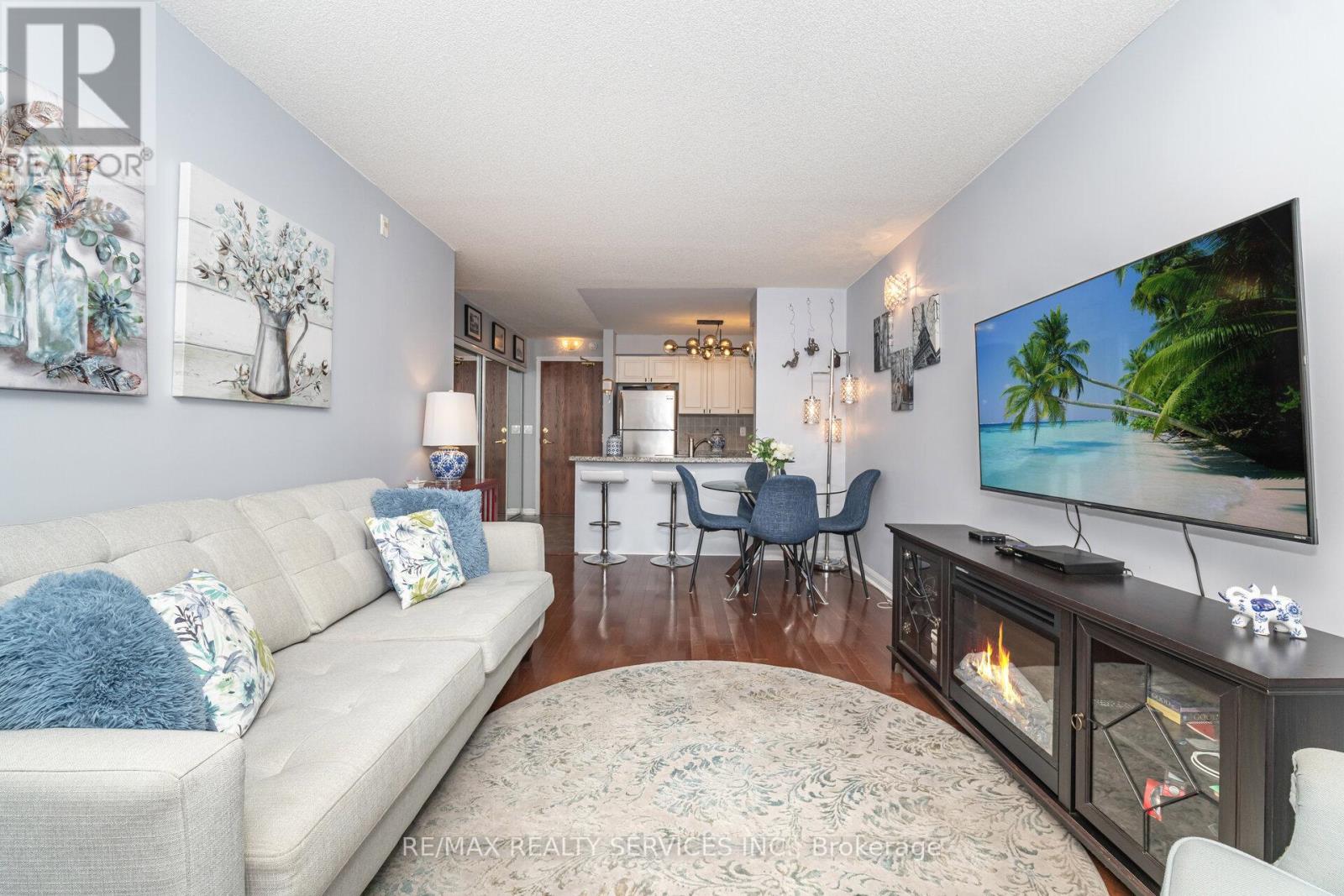 116 - 65 Via Rosedale Way, Brampton, Ontario  L6R 3N8 - Photo 11 - W12532876