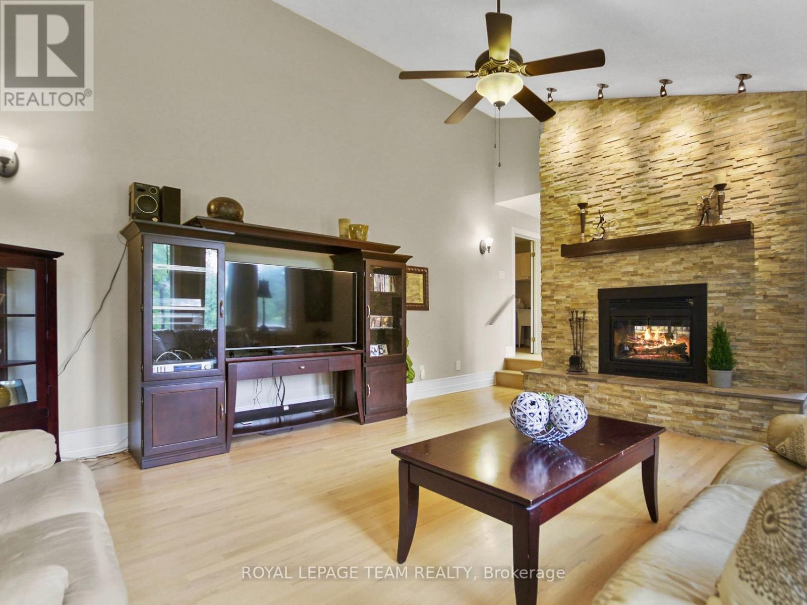 1105 Cindy Hill Crescent, Ottawa, Ontario  K4M 1E8 - Photo 21 - X12511452