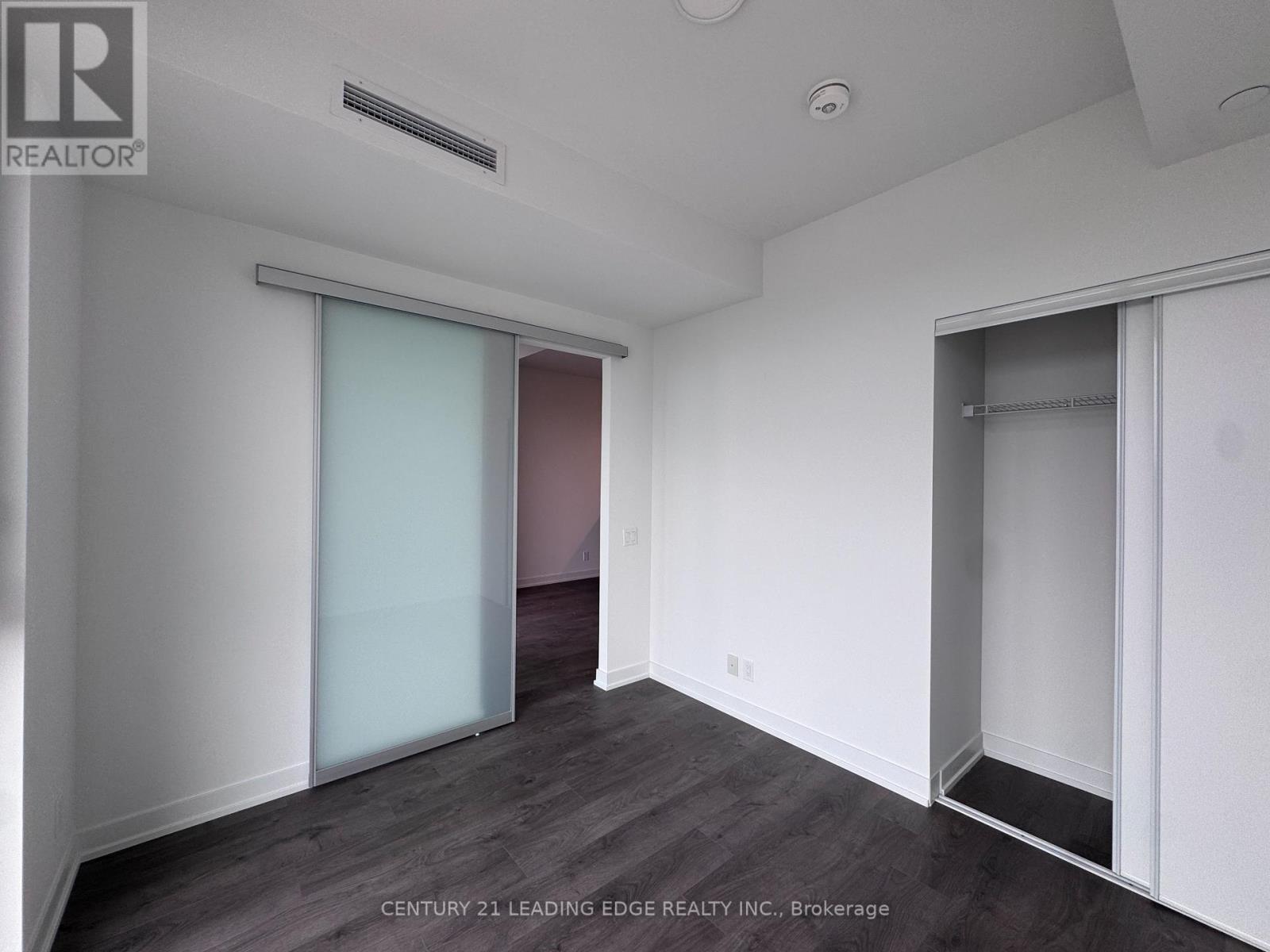 1606 - 39 Mary Street, Barrie, Ontario  L4N 1S9 - Photo 14 - S12499746