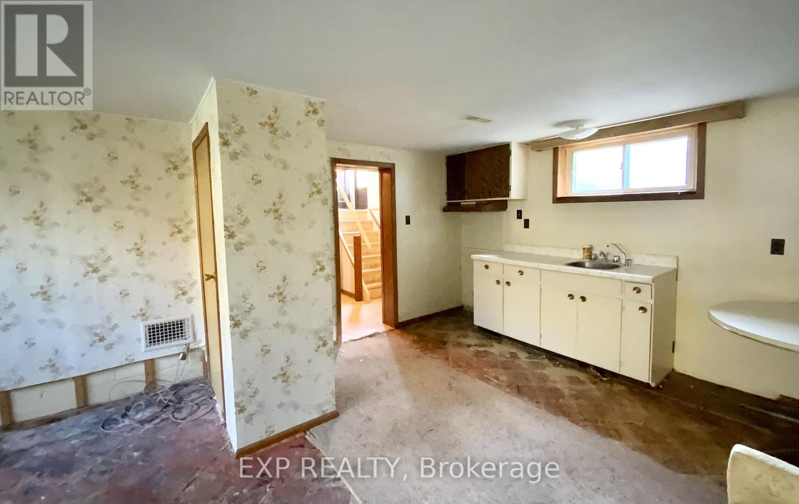 69 Edgar Avenue, Richmond Hill, Ontario  L4C 6K2 - Photo 13 - N12532372