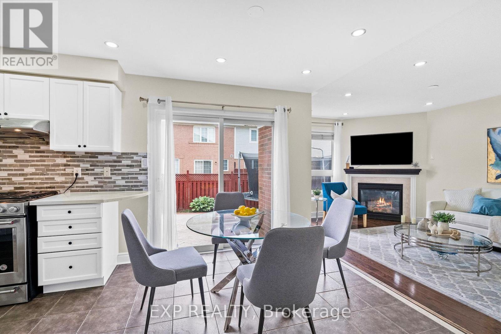 347 Brisdale Drive, Brampton, Ontario  L7A 3M6 - Photo 15 - W12288340