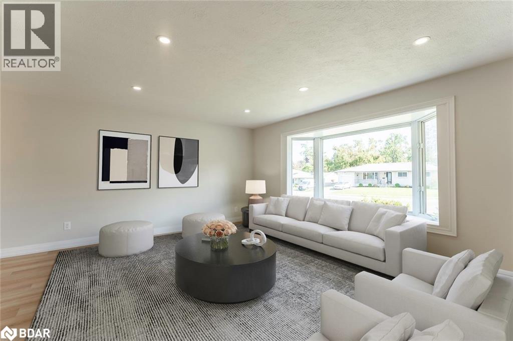 262 Duckworth Street, Barrie, Ontario  L4M 3X2 - Photo 5 - 40787446