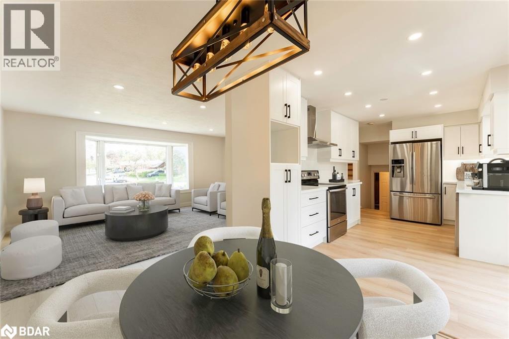 262 Duckworth Street, Barrie, Ontario  L4M 3X2 - Photo 6 - 40787446