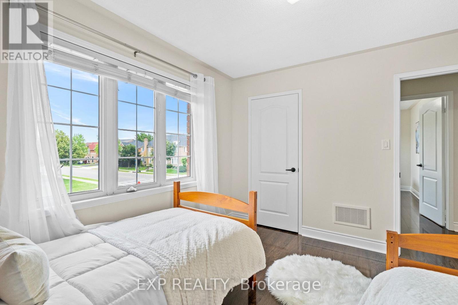 347 Brisdale Drive, Brampton, Ontario  L7A 3M6 - Photo 37 - W12288340