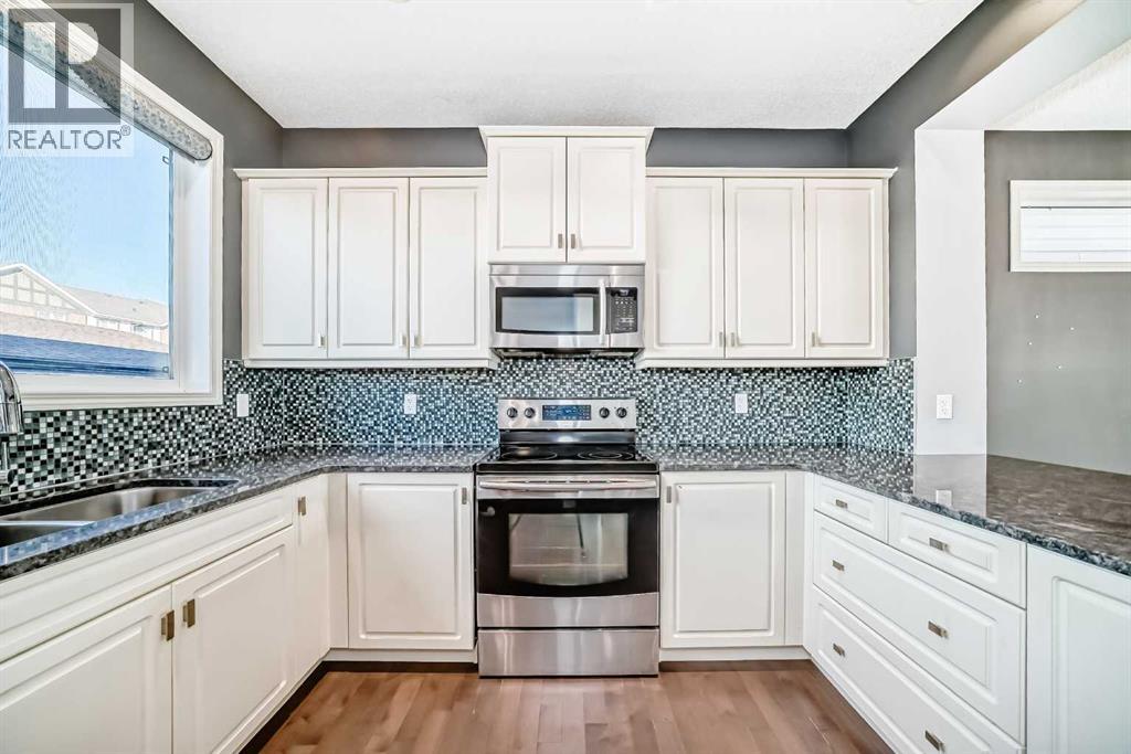 80 New Brighton Grove Se, Calgary, Alberta  T2Z 1G4 - Photo 7 - A2269079