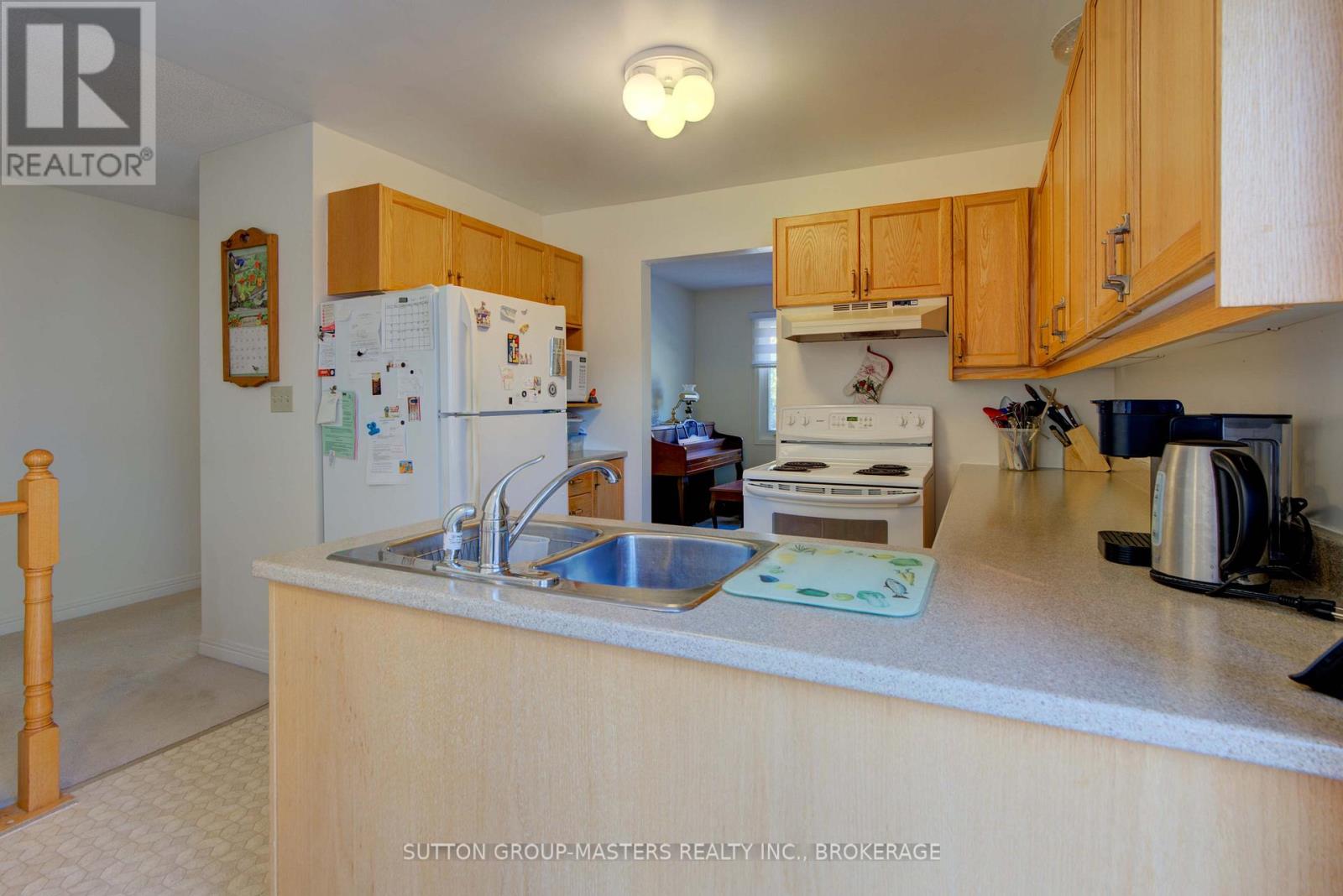 778 Davis Drive, Kingston (East Gardiners Rd), Ontario  K7M 8E7 - Photo 12 - X12533012