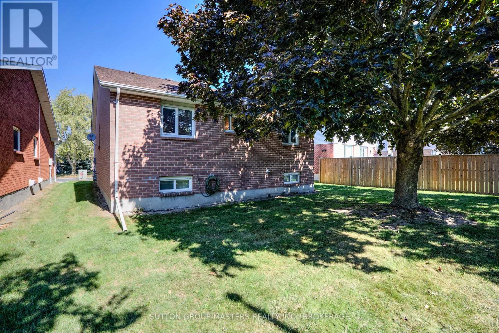 778 Davis Drive, Kingston (East Gardiners Rd), Ontario  K7M 8E7 - Photo 32 - X12533012
