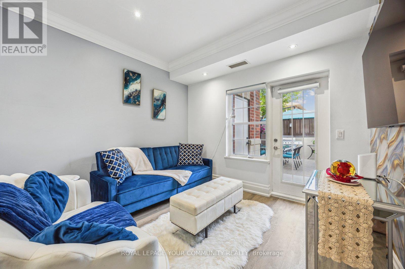 107 - 9973 Keele Street, Vaughan, Ontario  L6A 3Y5 - Photo 8 - N12145250