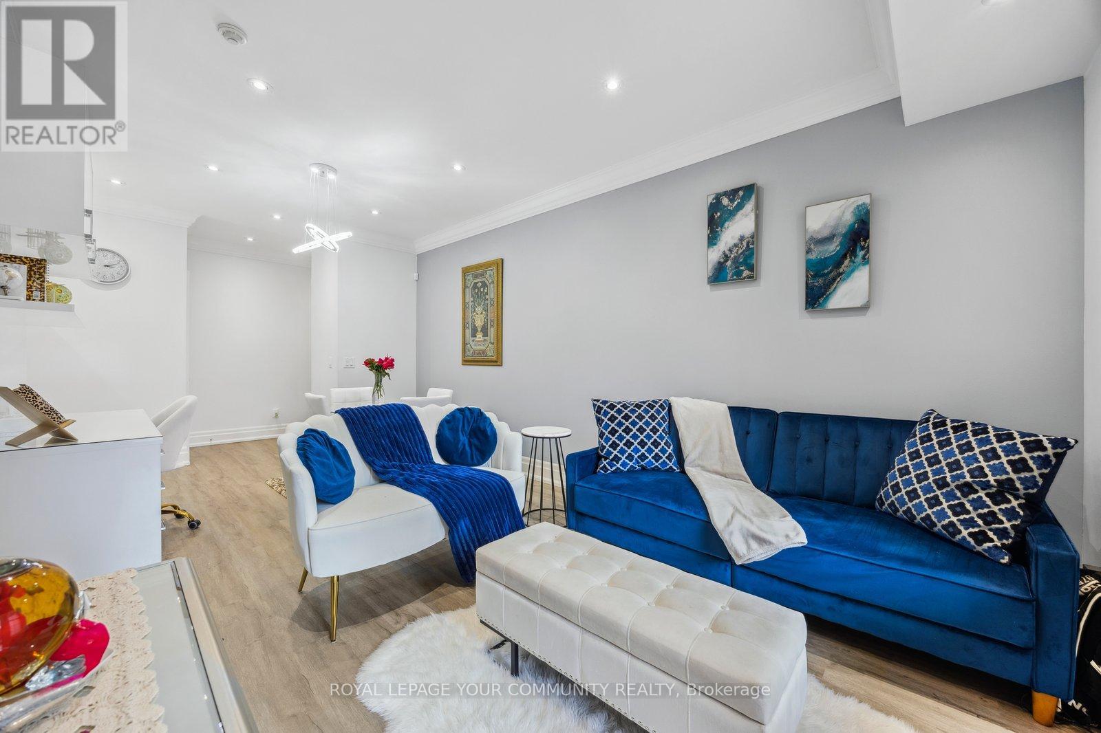 107 - 9973 Keele Street, Vaughan, Ontario  L6A 3Y5 - Photo 9 - N12145250