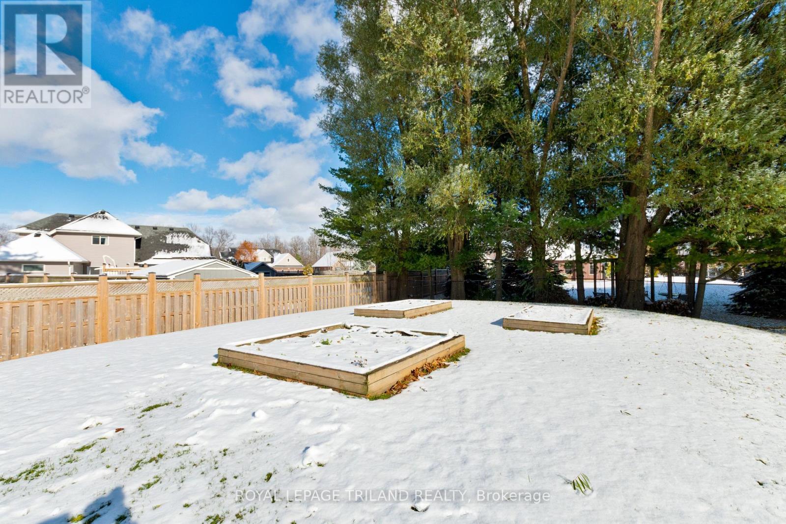 9664 Belmont Road, Central Elgin, Ontario  N5P 3S7 - Photo 48 - X12533188