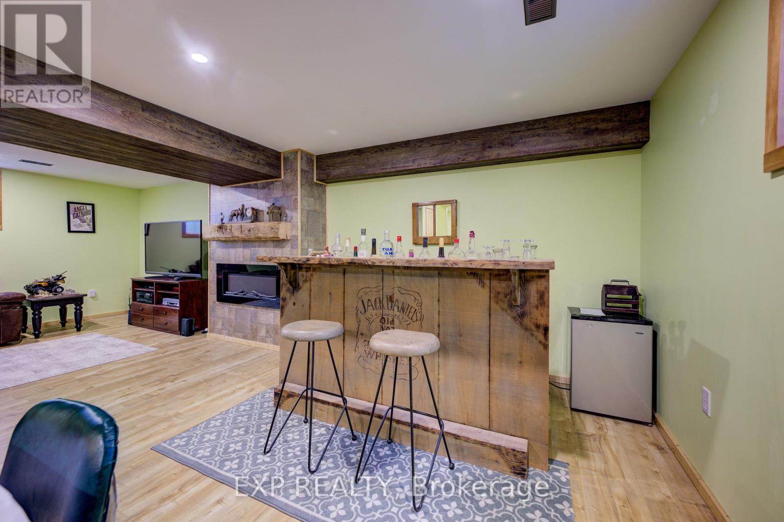 42 Finoro Crescent, Woolwich, Ontario  N3B 0C3 - Photo 37 - X12532880