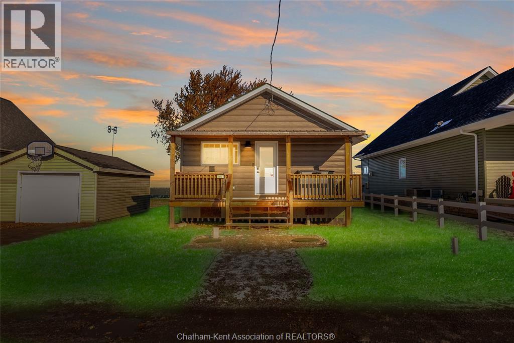 15970 Couture Beach Road, Tilbury, Ontario  N0P 2L0 - Photo 1 - 25028386