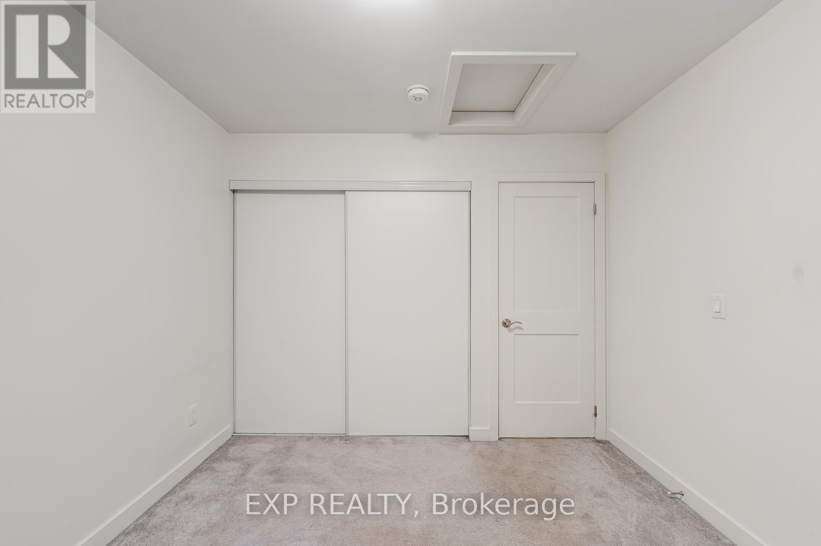 40 - 110 Fergus Avenue, Kitchener, Ontario  N2A 0K9 - Photo 28 - X12531034