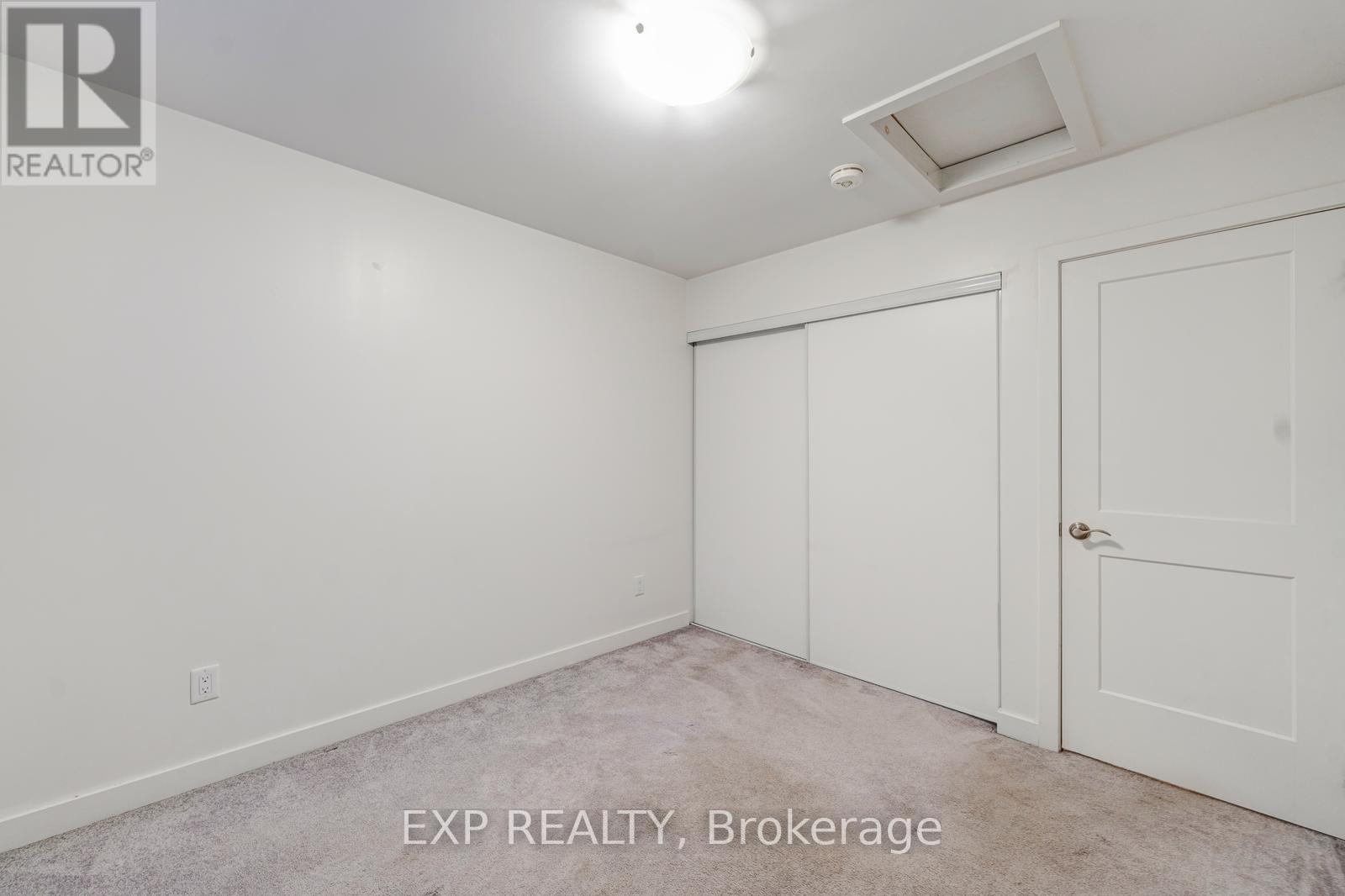 40 - 110 Fergus Avenue, Kitchener, Ontario  N2A 0K9 - Photo 29 - X12531034