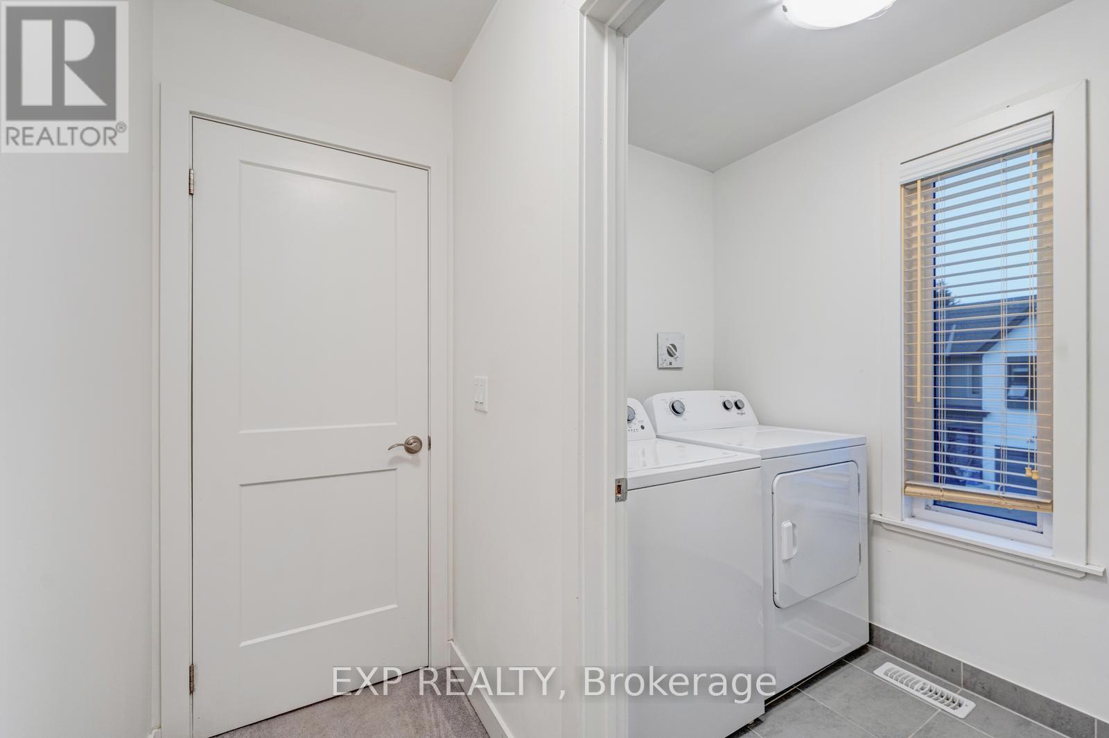 40 - 110 Fergus Avenue, Kitchener, Ontario  N2A 0K9 - Photo 30 - X12531034