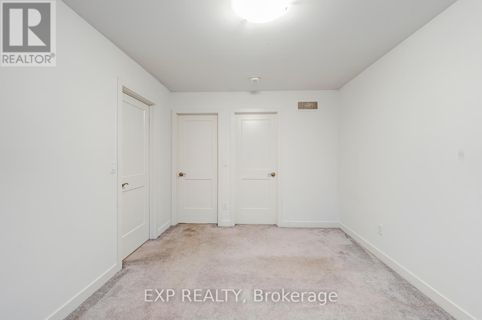 40 - 110 Fergus Avenue, Kitchener, Ontario  N2A 0K9 - Photo 35 - X12531034