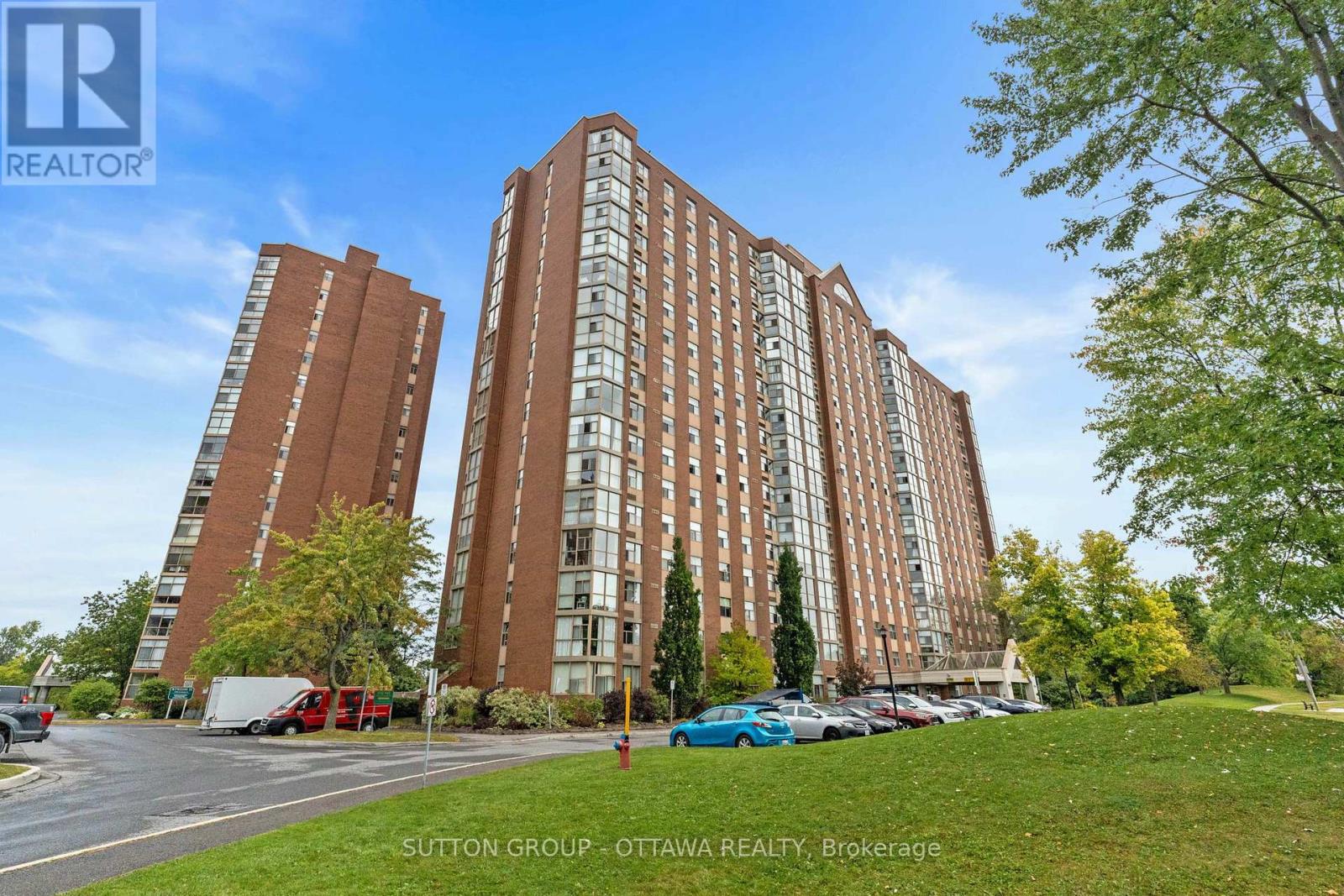 1111 - 2760 CAROUSEL CRESCENT, Ottawa, Ontario