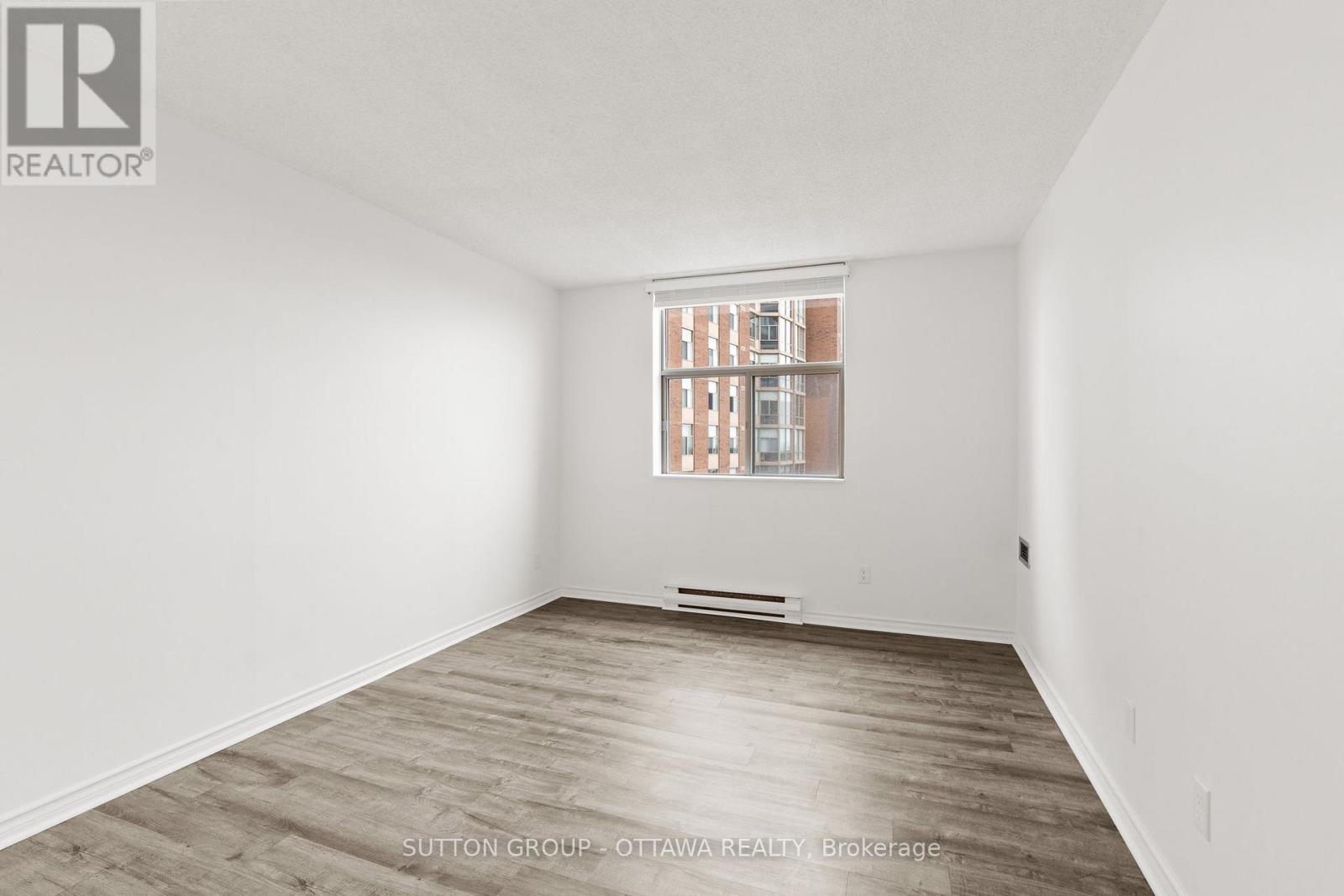 1111 - 2760 Carousel Crescent, Ottawa, Ontario K1T 2N4 - Photo 23 - X12533066