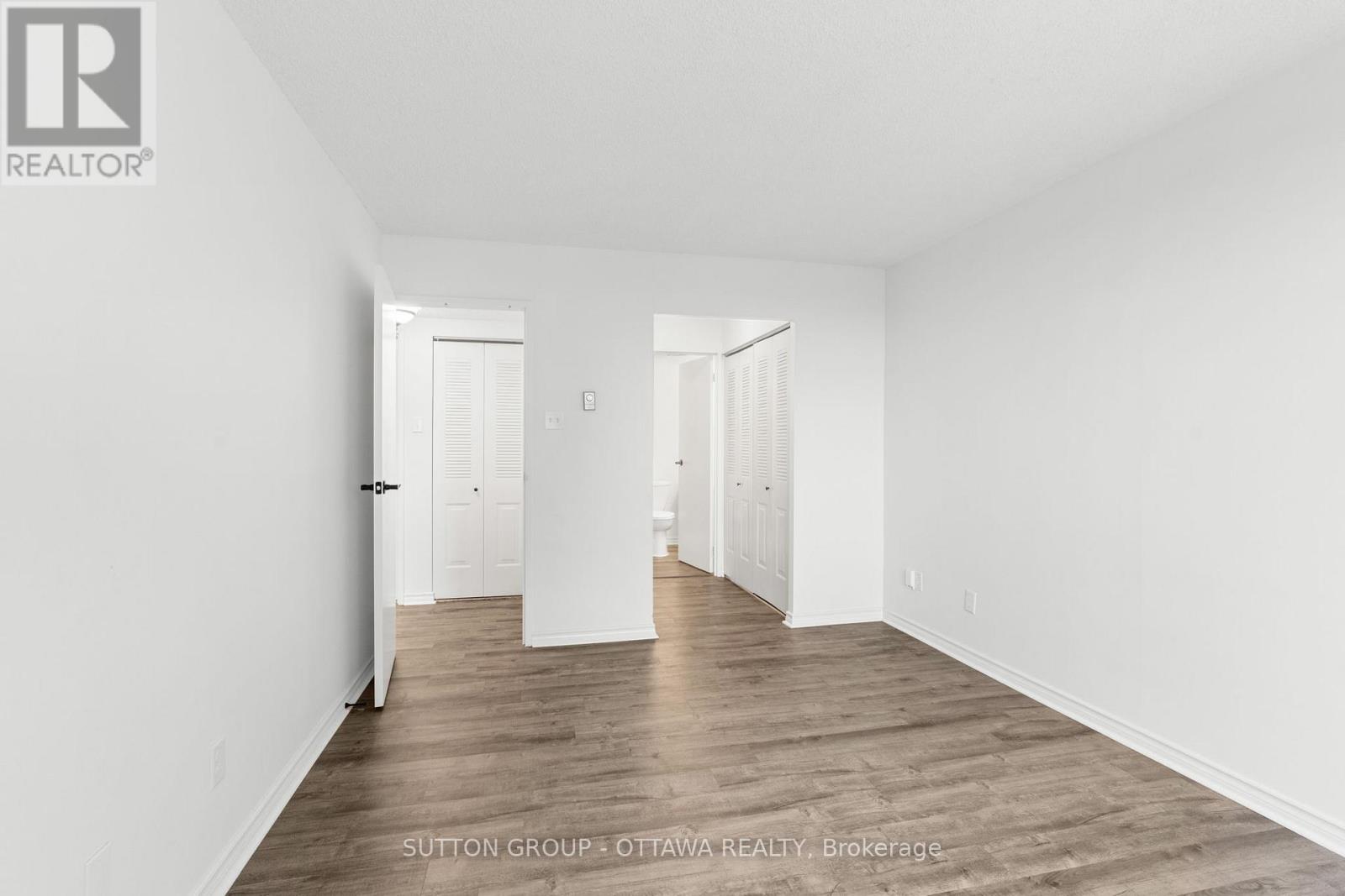 1111 - 2760 Carousel Crescent, Ottawa, Ontario K1T 2N4 - Photo 24 - X12533066