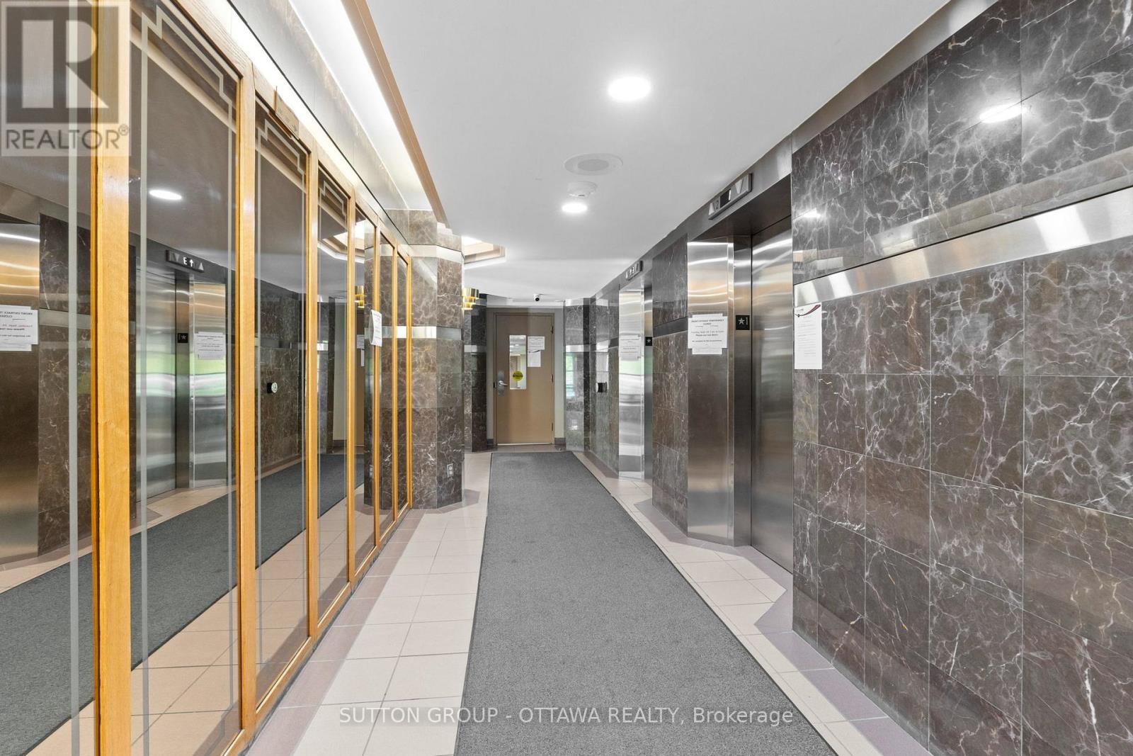 1111 - 2760 Carousel Crescent, Ottawa, Ontario K1T 2N4 - Photo 32 - X12533066