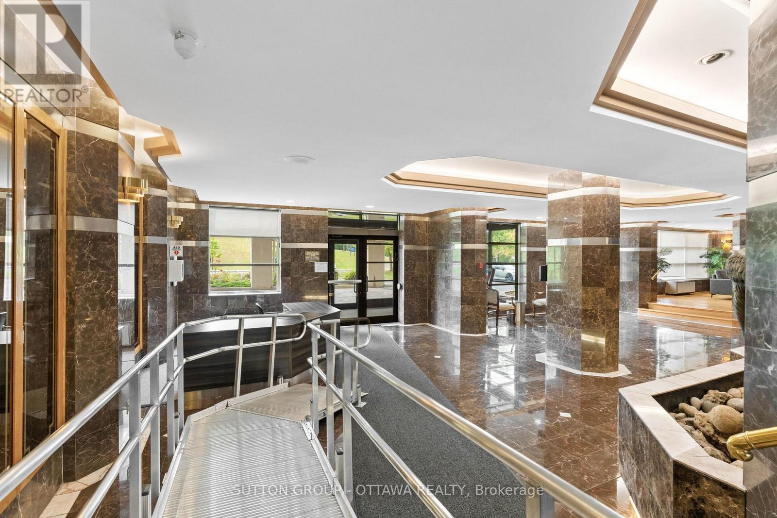 1111 - 2760 Carousel Crescent, Ottawa, Ontario K1T 2N4 - Photo 33 - X12533066