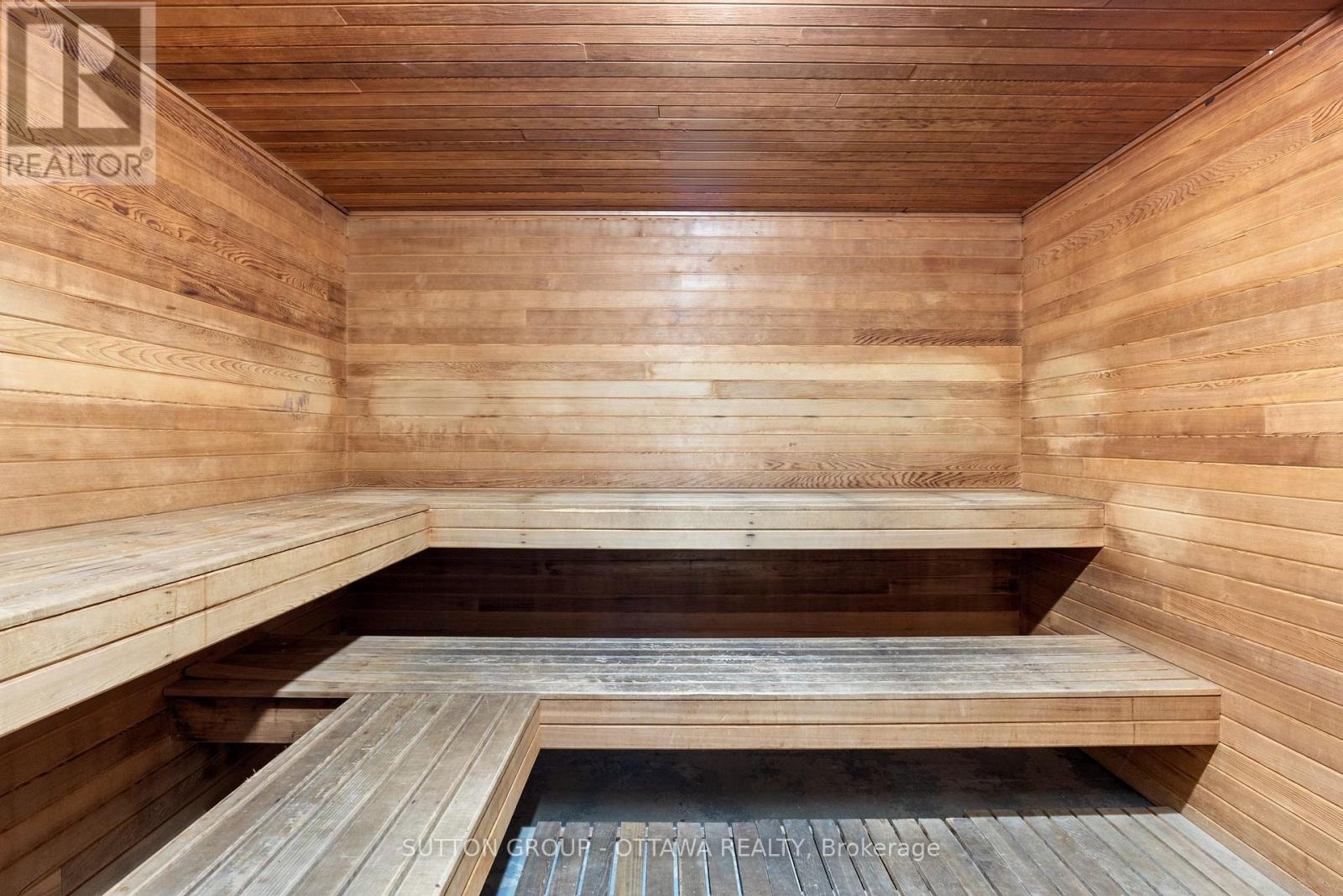 1111 - 2760 Carousel Crescent, Ottawa, Ontario K1T 2N4 - Photo 37 - X12533066