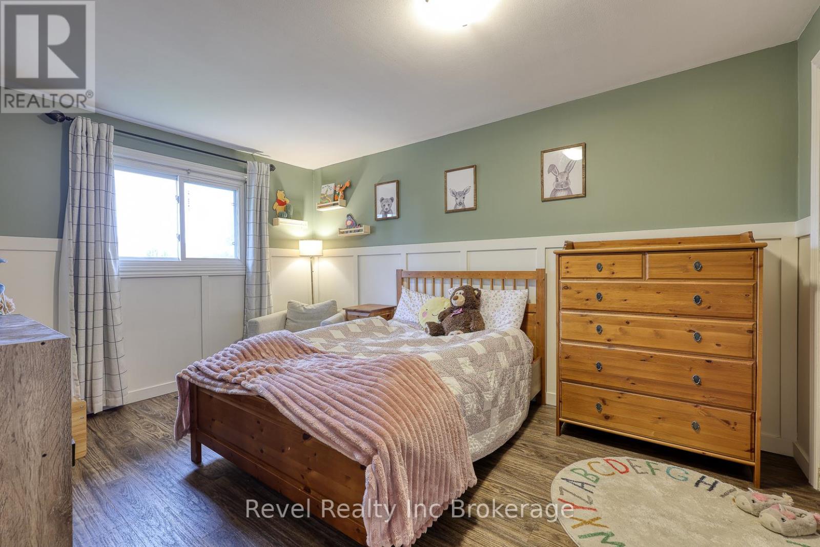 1011b Vanier Avenue, Woodstock, Ontario N4S 4K5 - Photo 16 - X12532932