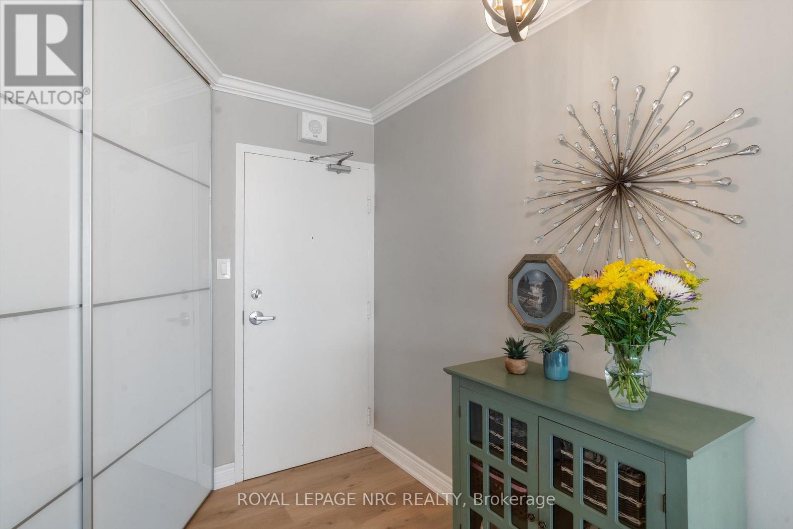 901 - 7 Gale Crescent, St. Catharines, Ontario  L2R 7M8 - Photo 10 - X12533182