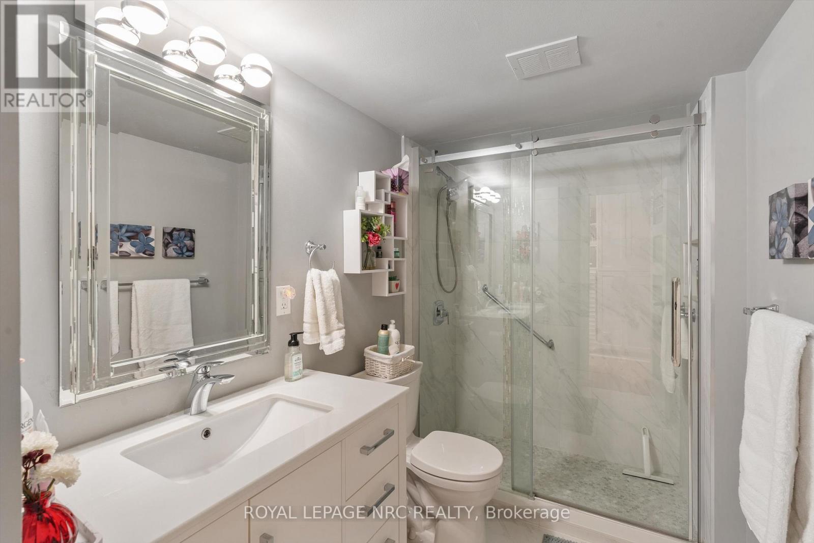 901 - 7 Gale Crescent, St. Catharines, Ontario  L2R 7M8 - Photo 17 - X12533182