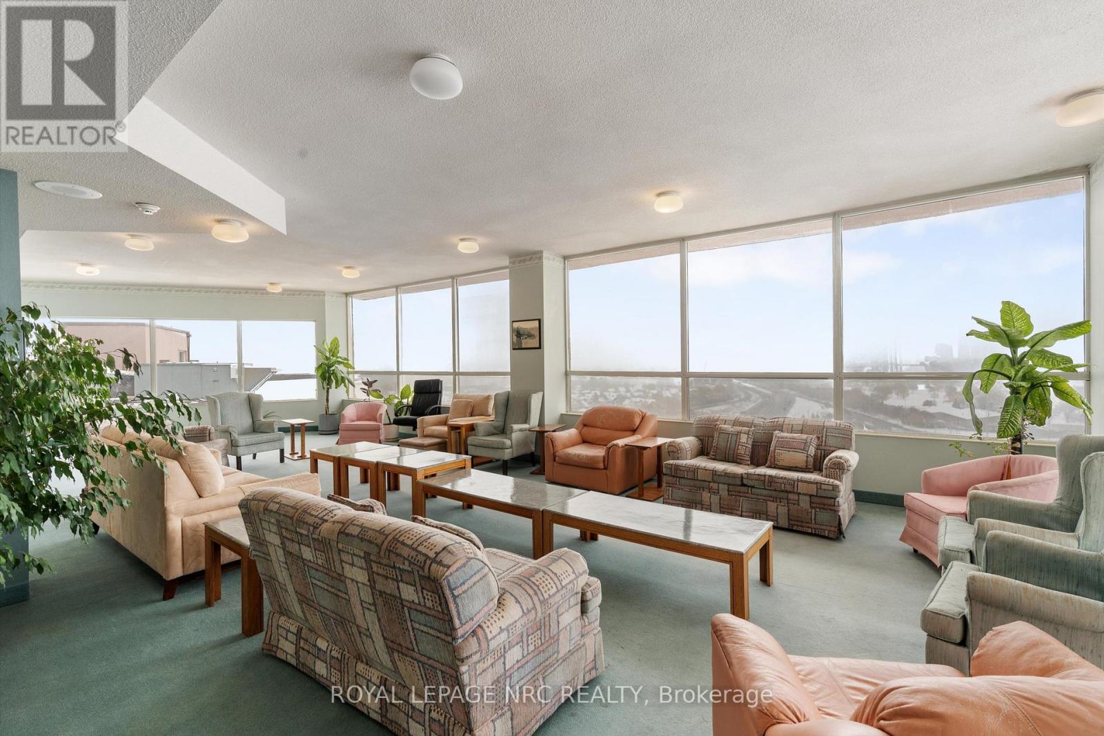 901 - 7 Gale Crescent, St. Catharines, Ontario  L2R 7M8 - Photo 32 - X12533182