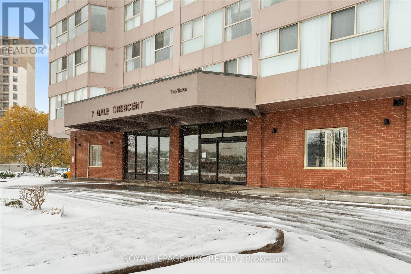 901 - 7 Gale Crescent, St. Catharines, Ontario  L2R 7M8 - Photo 36 - X12533182